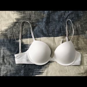 Calvin Klein push up bra